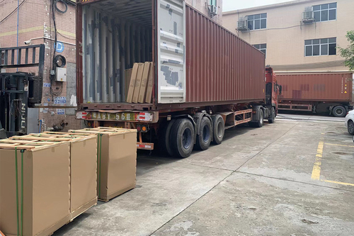 Aktueller Firmenfall über 2*40 HQ-Container mit Küchengeräten und Eismaschine nach Philippinen