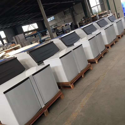 Guangzhou produziert 500 kg bis 1000 kg kommerzielle Eiswürfelmaschine mit CE-Lüfterkühlung für Eisfabriken und Clubs